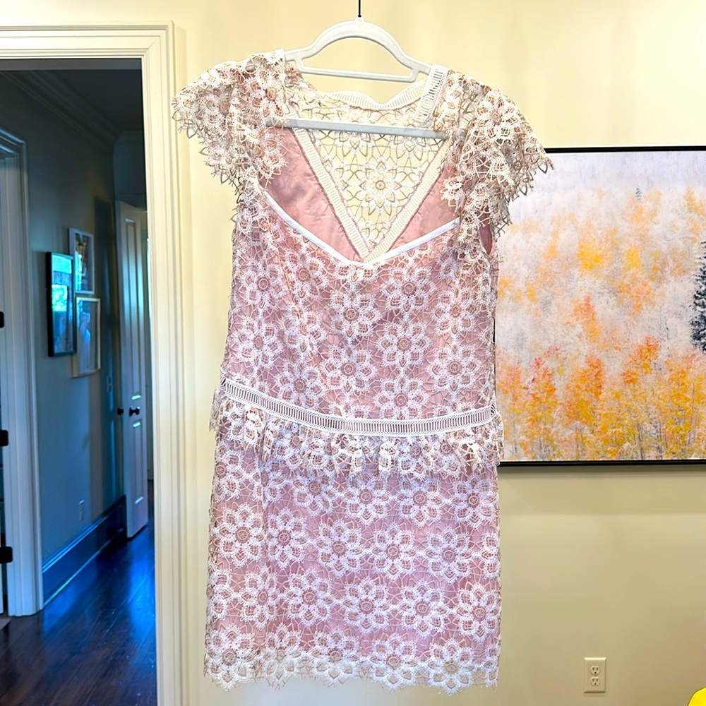 Women’s Saylor pink & white lace mini cocktail dress, size medium